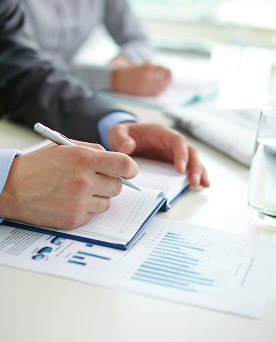 손, 서류 이미지